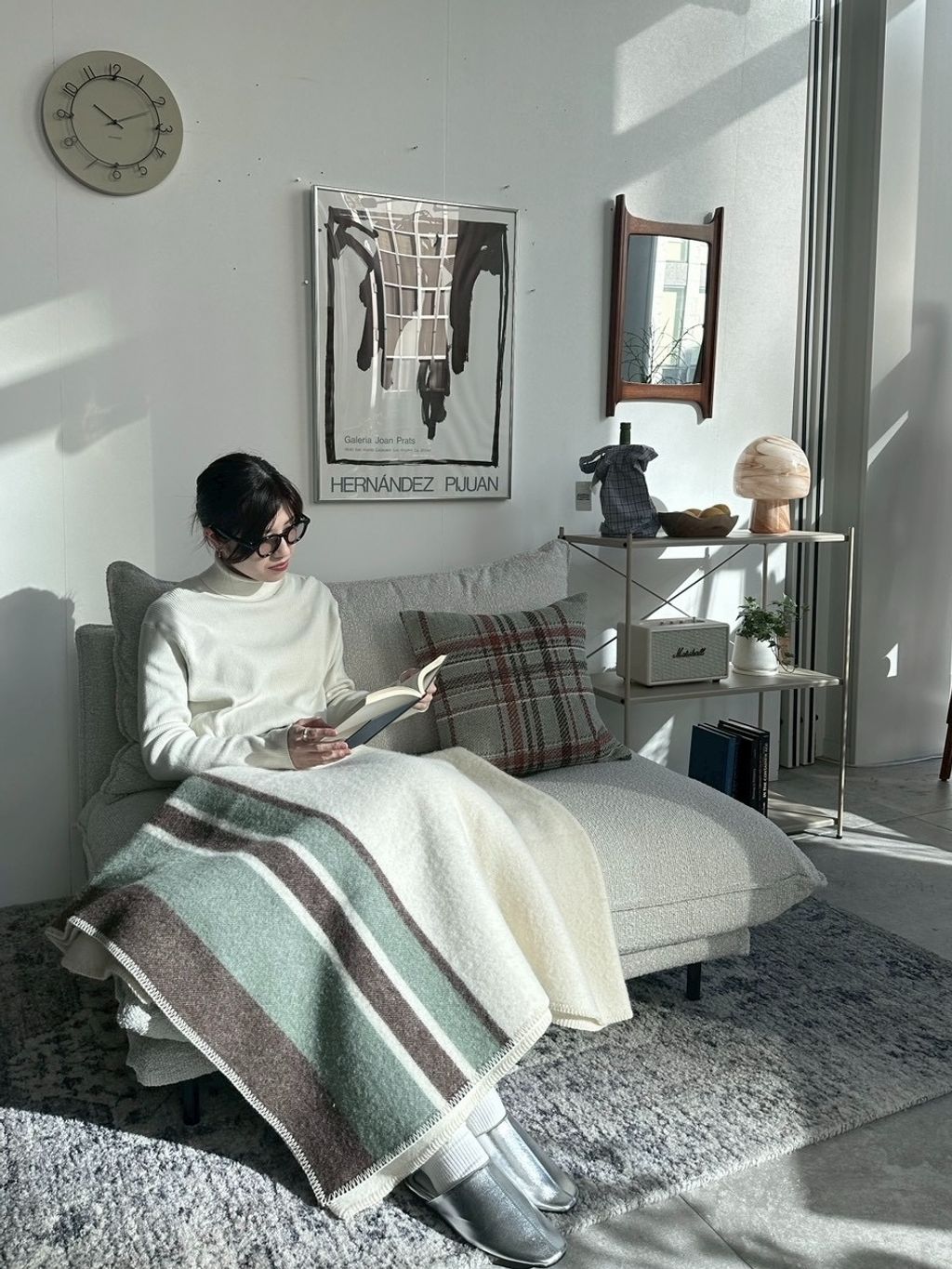 JOURNAL STANDARD FURNITURE