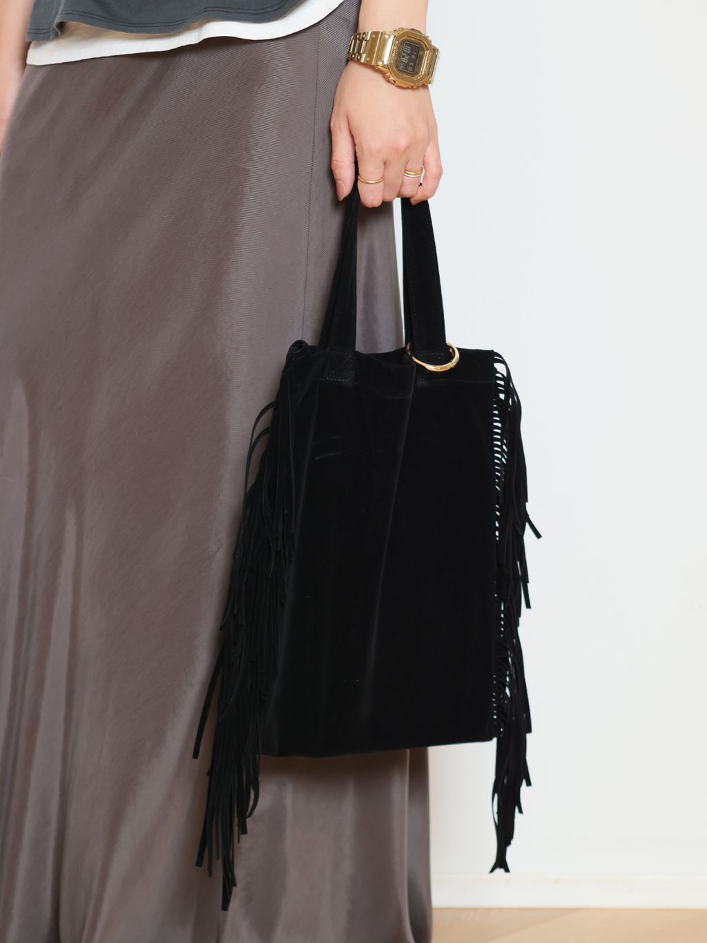 Cupro maxi スカートのコーディネートスナップ（HASE）｜MUSE de