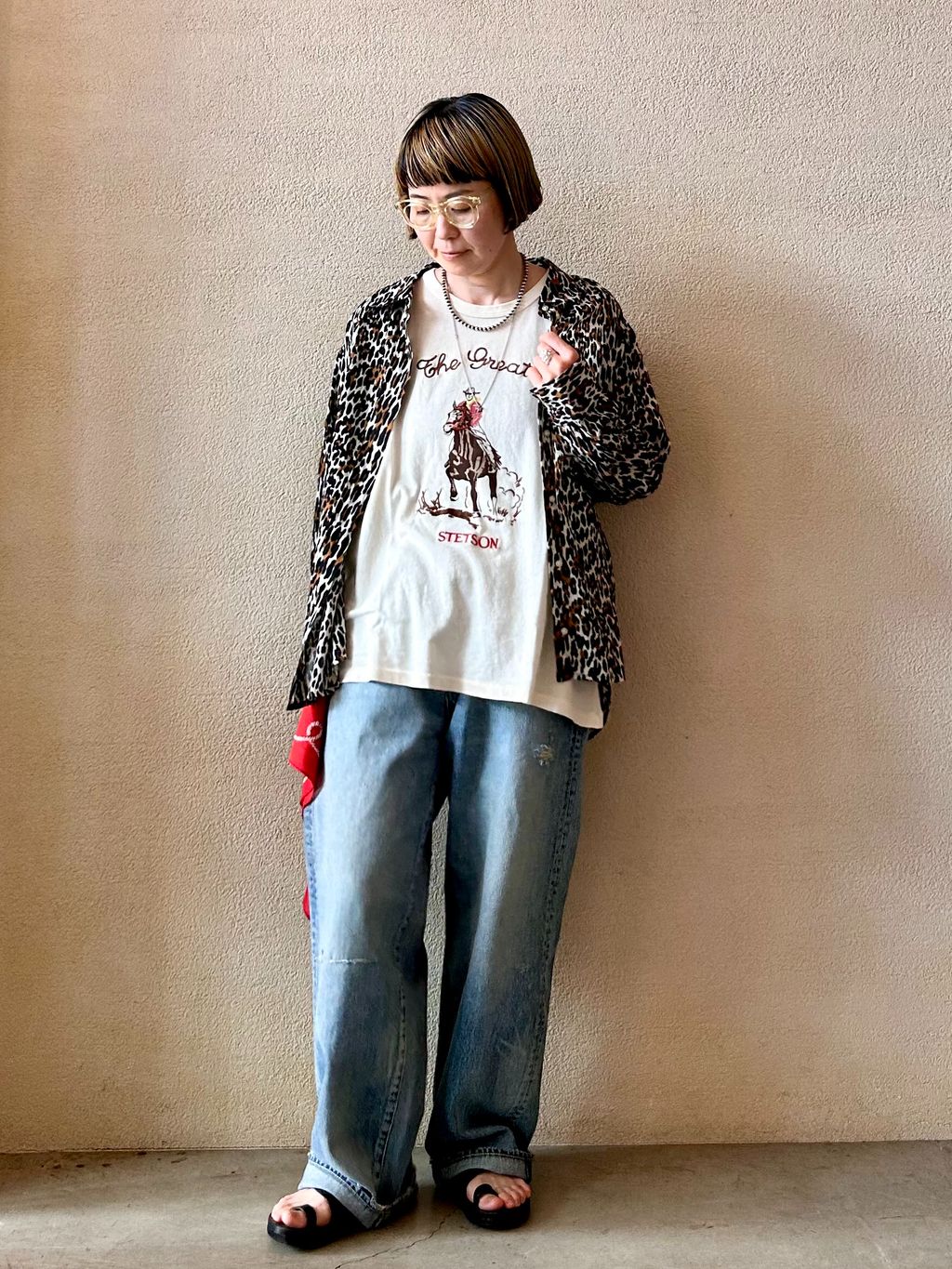 ジャーナルスタンダードラックス　13OZクラッシュダメージデニム 13OZ クラッシュダメージデニムのコーディネートスナップ（E.O