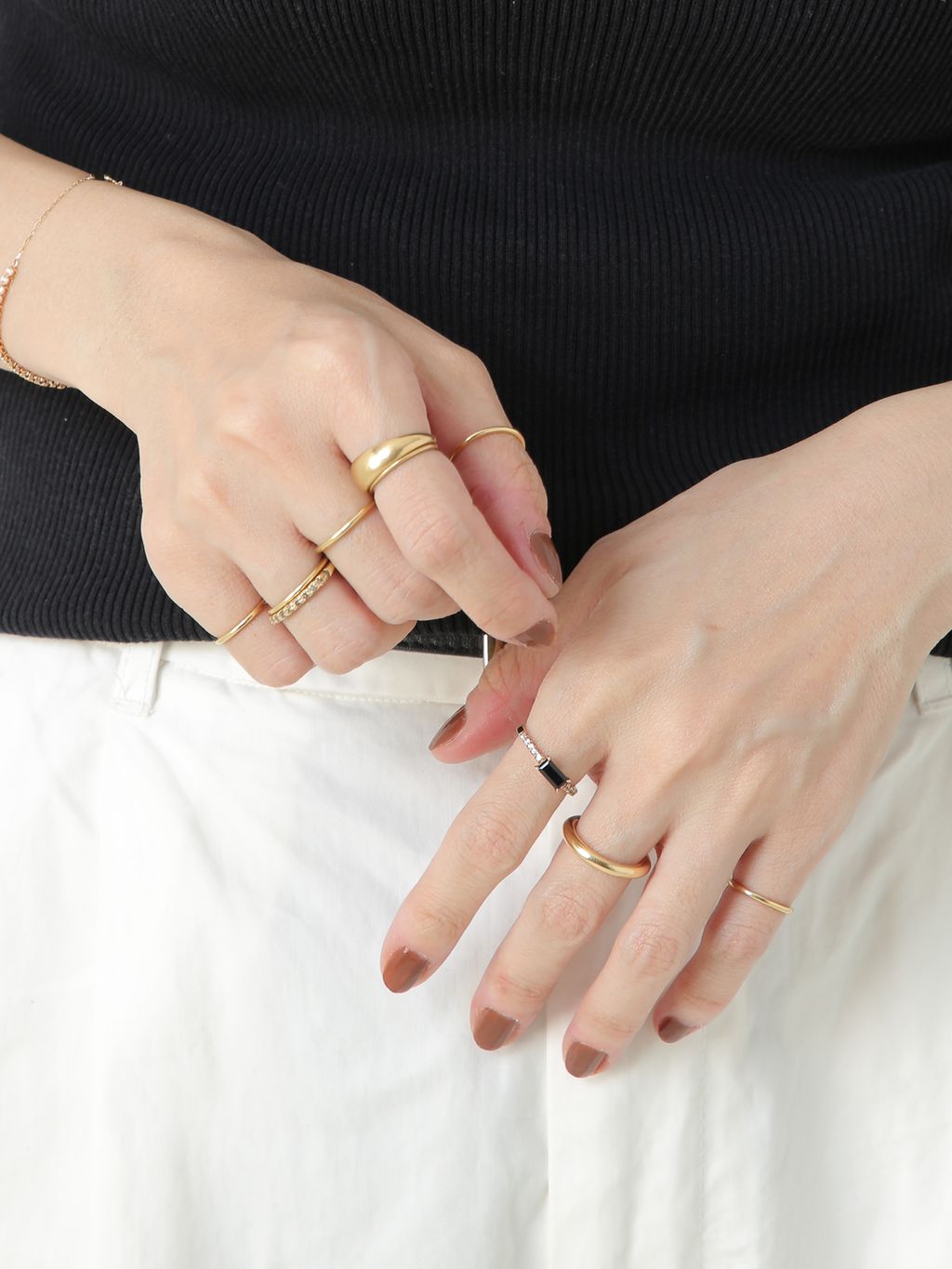 18K round 1.3mm wire ring／5のコーディネートスナップ（maki