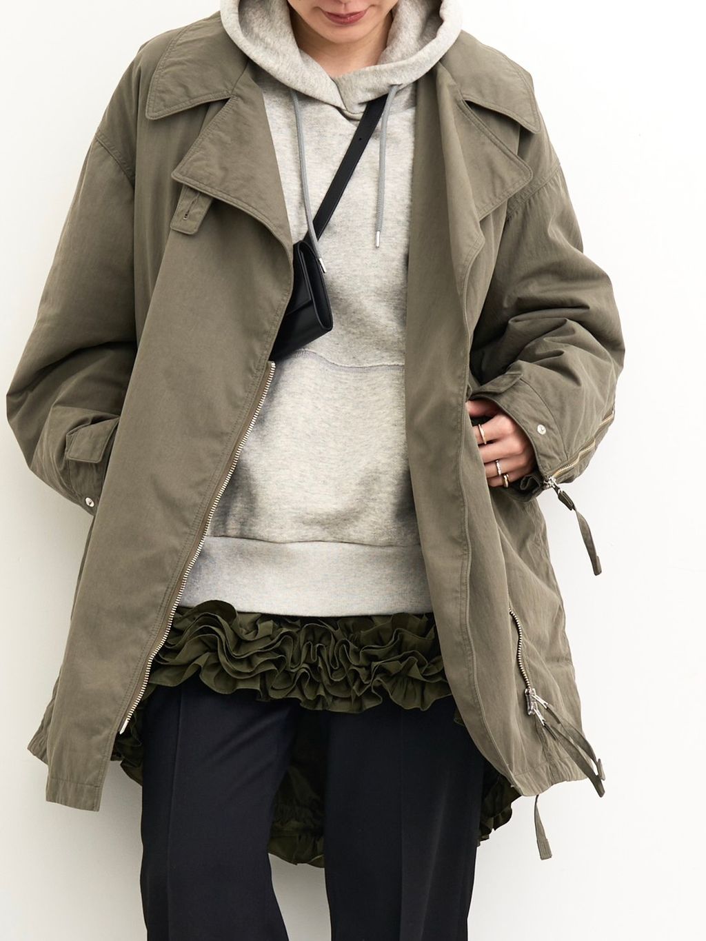 HOODED SWEATのコーディネートスナップ（BUYER.N）｜L'Appartement