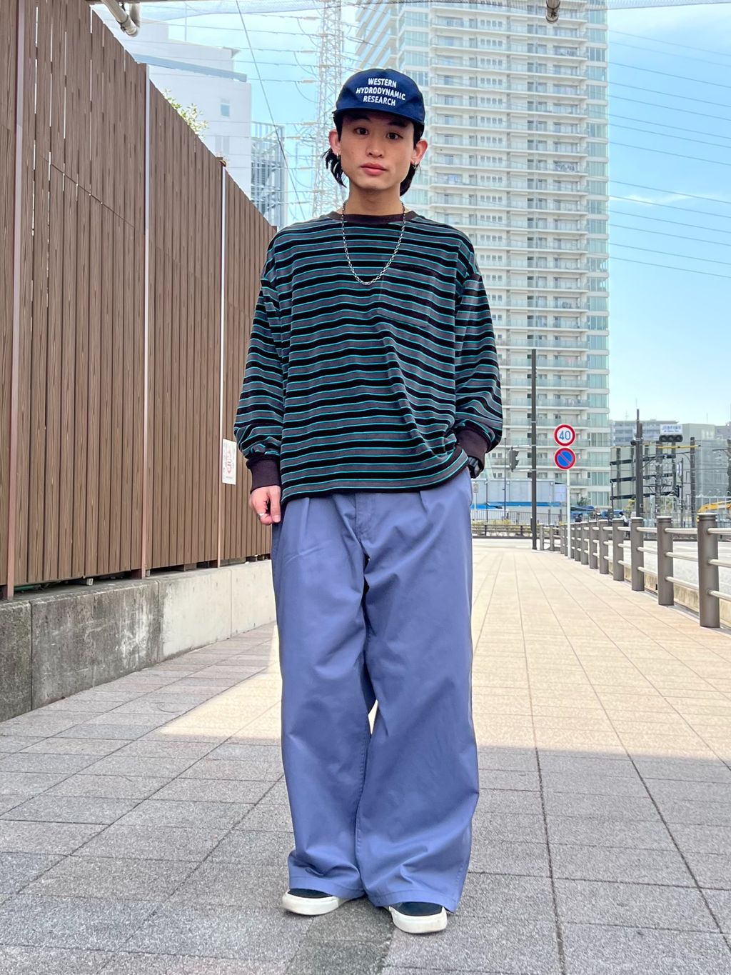 TRツイル ネイビー ブレザーのコーディネートスナップ（わたしょ