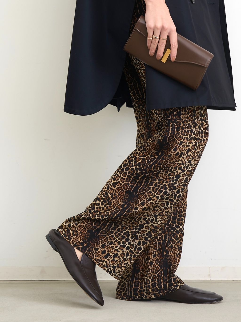 ANJUNA/アンジュナ】 LEOPARD PANTSのコーディネートスナップ（BUYER.N