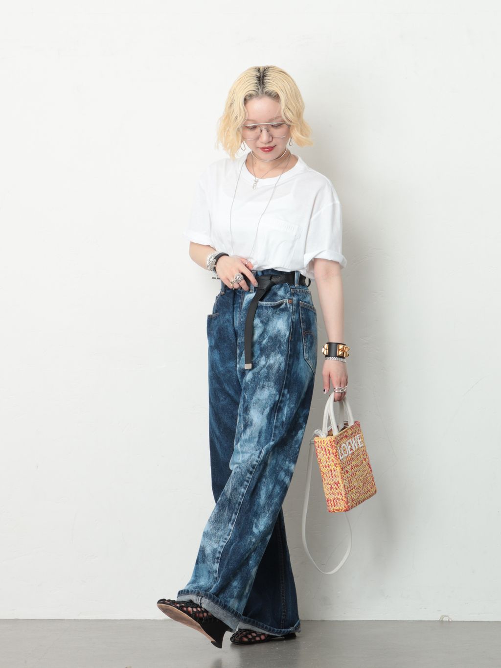 LOEWE/ロエベ】Standard tote 2way raffiaのコーディネートスナップ