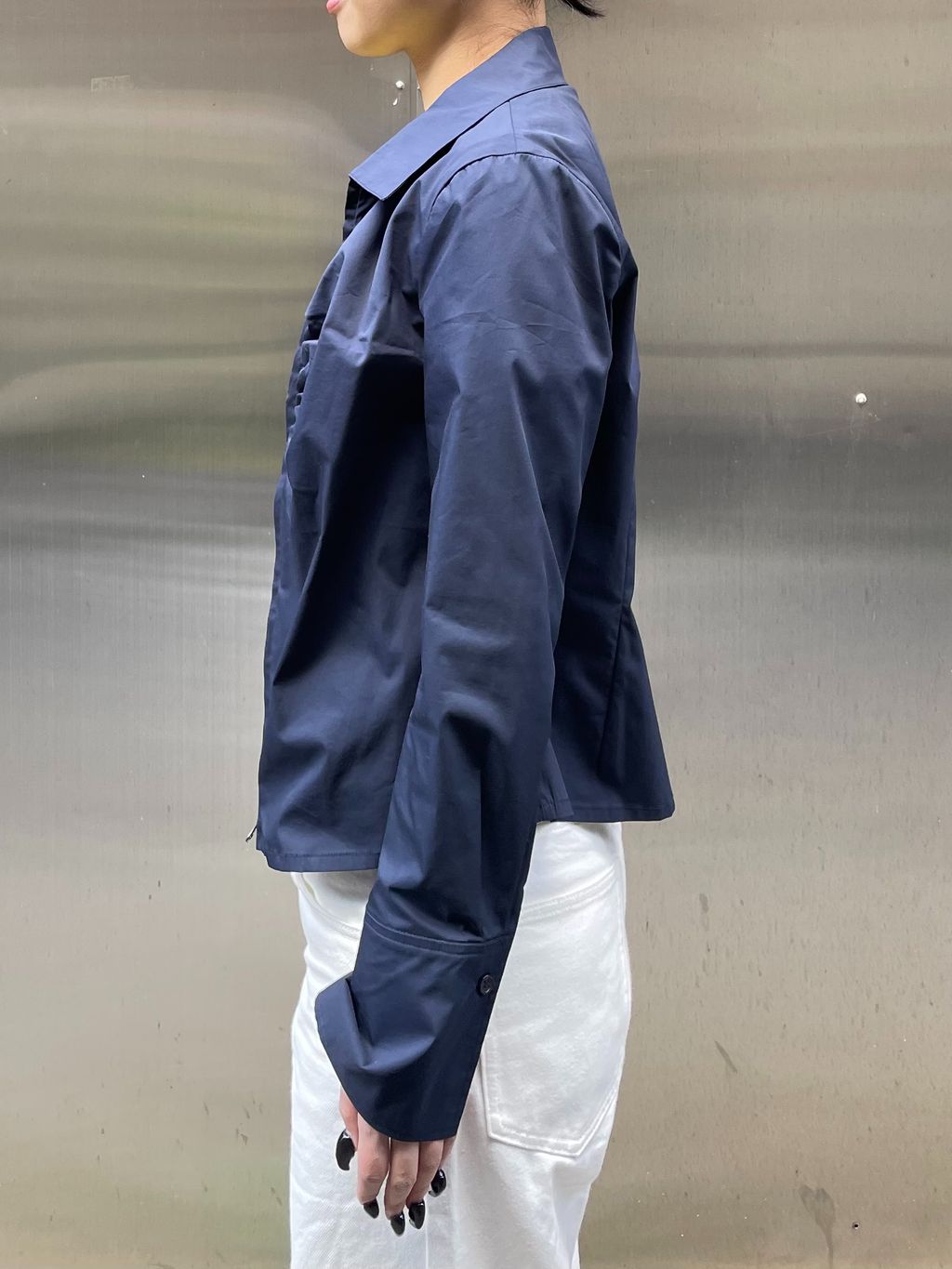 フロントジップギャザーシャツのコーディネートスナップ（sae