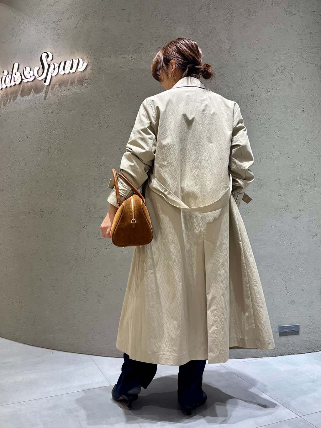 追加》エアリーギャバジンコートのコーディネートスナップ（miku