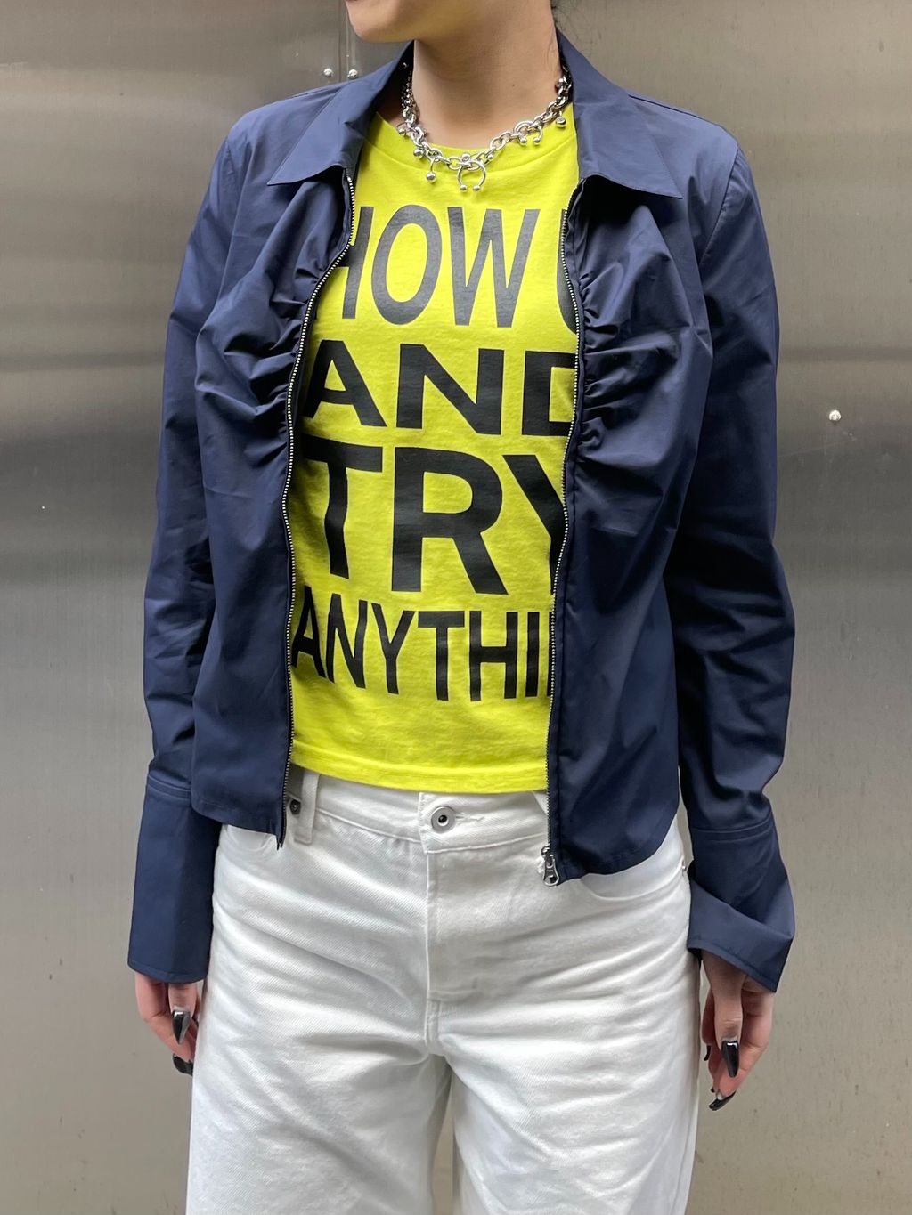 フロントジップギャザーシャツのコーディネートスナップ（sae