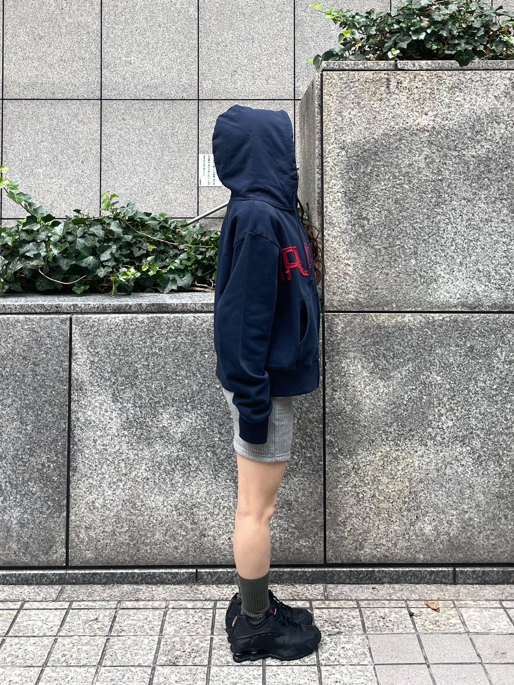 追加2》IPU83 Flont Zip Hoodieのコーディネートスナップ（rinka