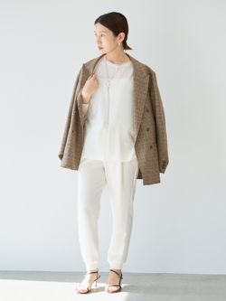 【IENA】クルーネックシアーリブブラウス クルーネックシアーリブブラウスのコーディネートスナップ（Suzy