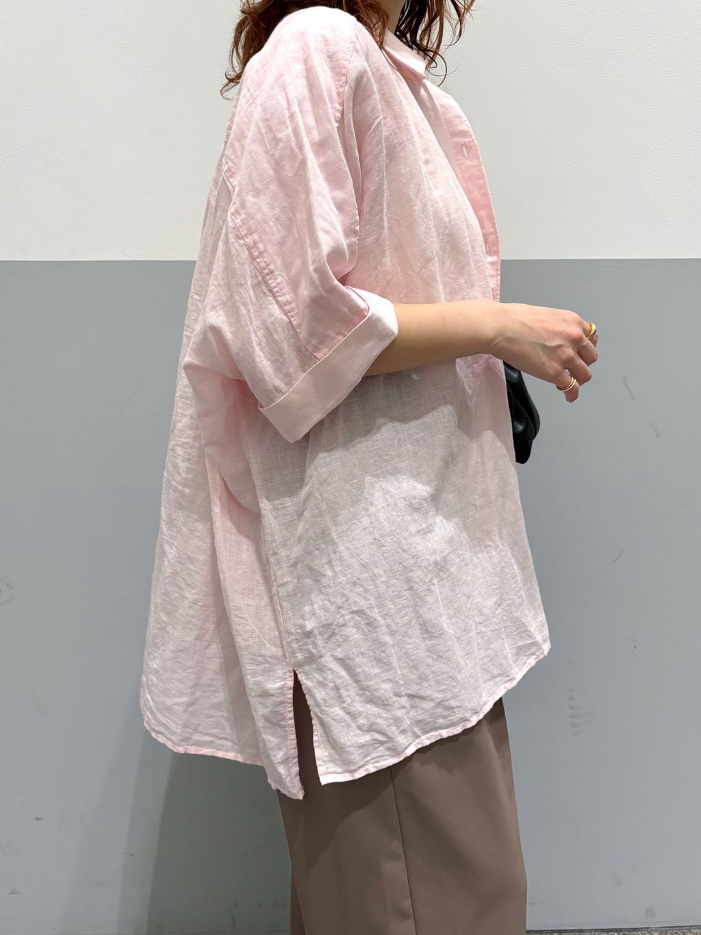 シリーズあり》リネンコットンBOXシャツのコーディネートスナップ