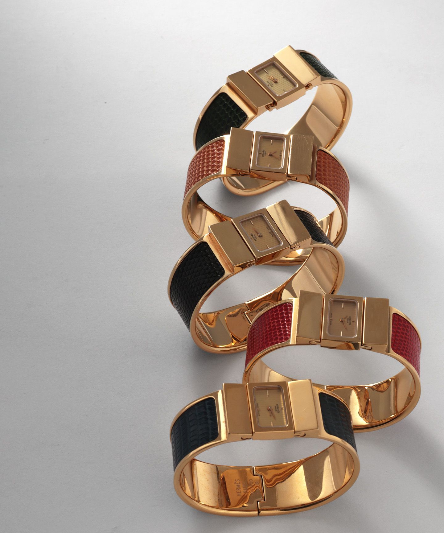 ヴィンテージのエルメス / 90年代を中心に30種以上のデザインが入荷