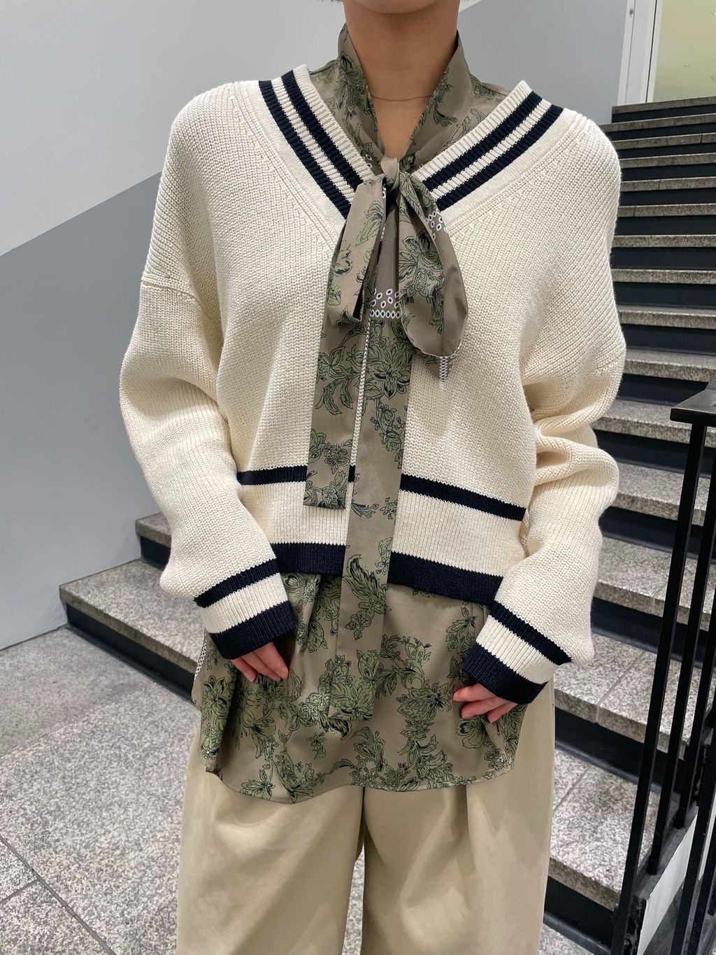 追加4》【金子綾さん着用】CP タックチノパンツのコーディネート