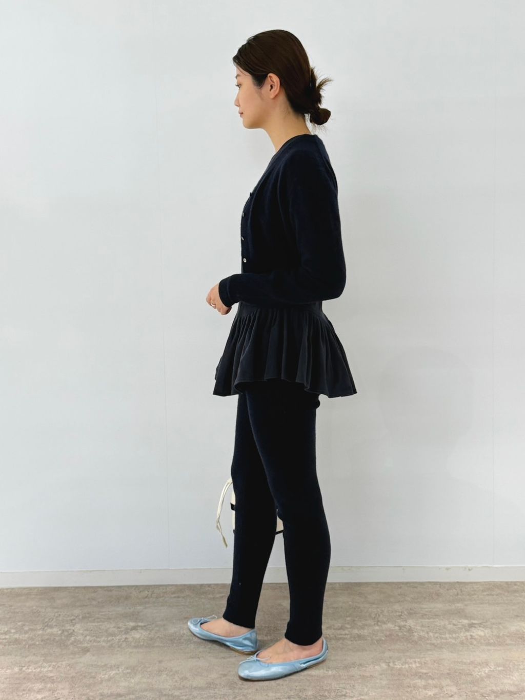 新品未使用タグ付き EDIT.FOR LULU カシミヤ レギンス カシミヤレギンスのコーディネートスナップ（emi）｜EDIT. FOR LULU