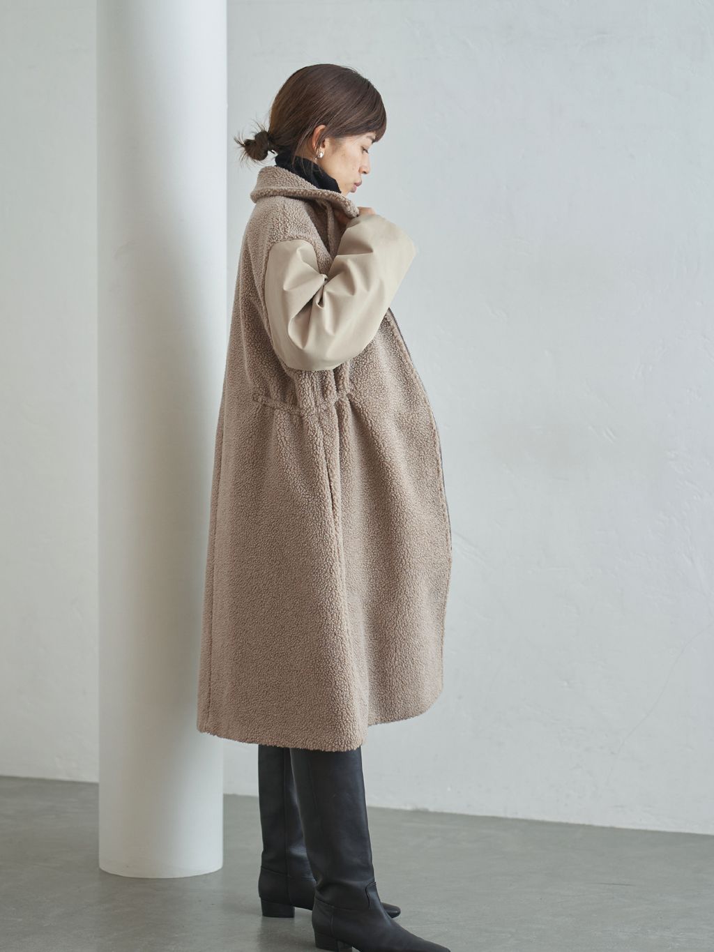 VACHEMENT/ヴァシュモン 別注 リバーシブルボアコートのコーディネート