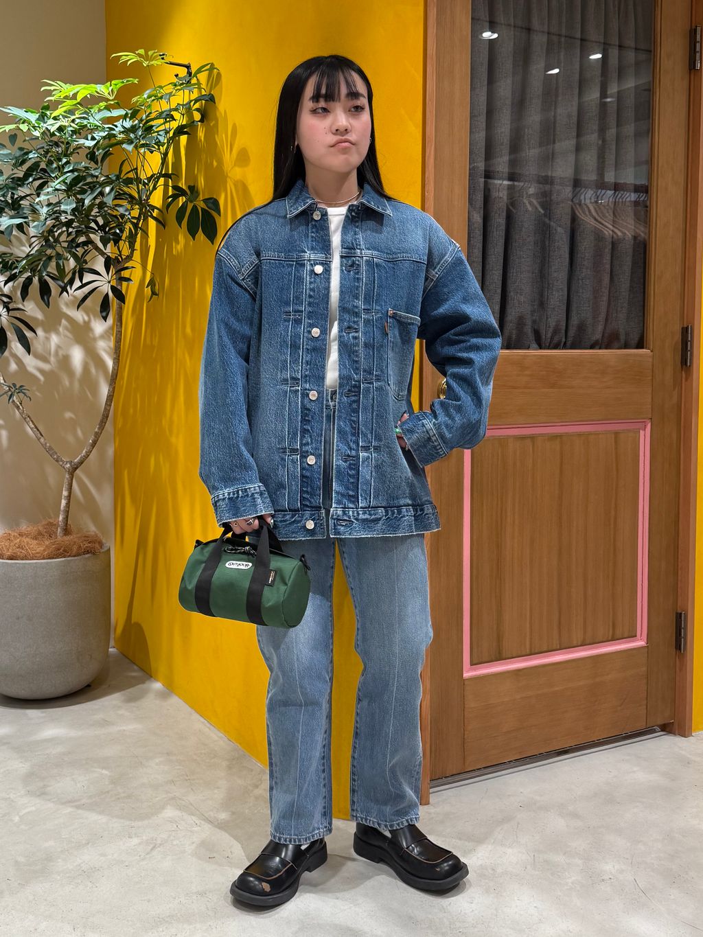 OUTDOOR PRODUCTS Usual Things