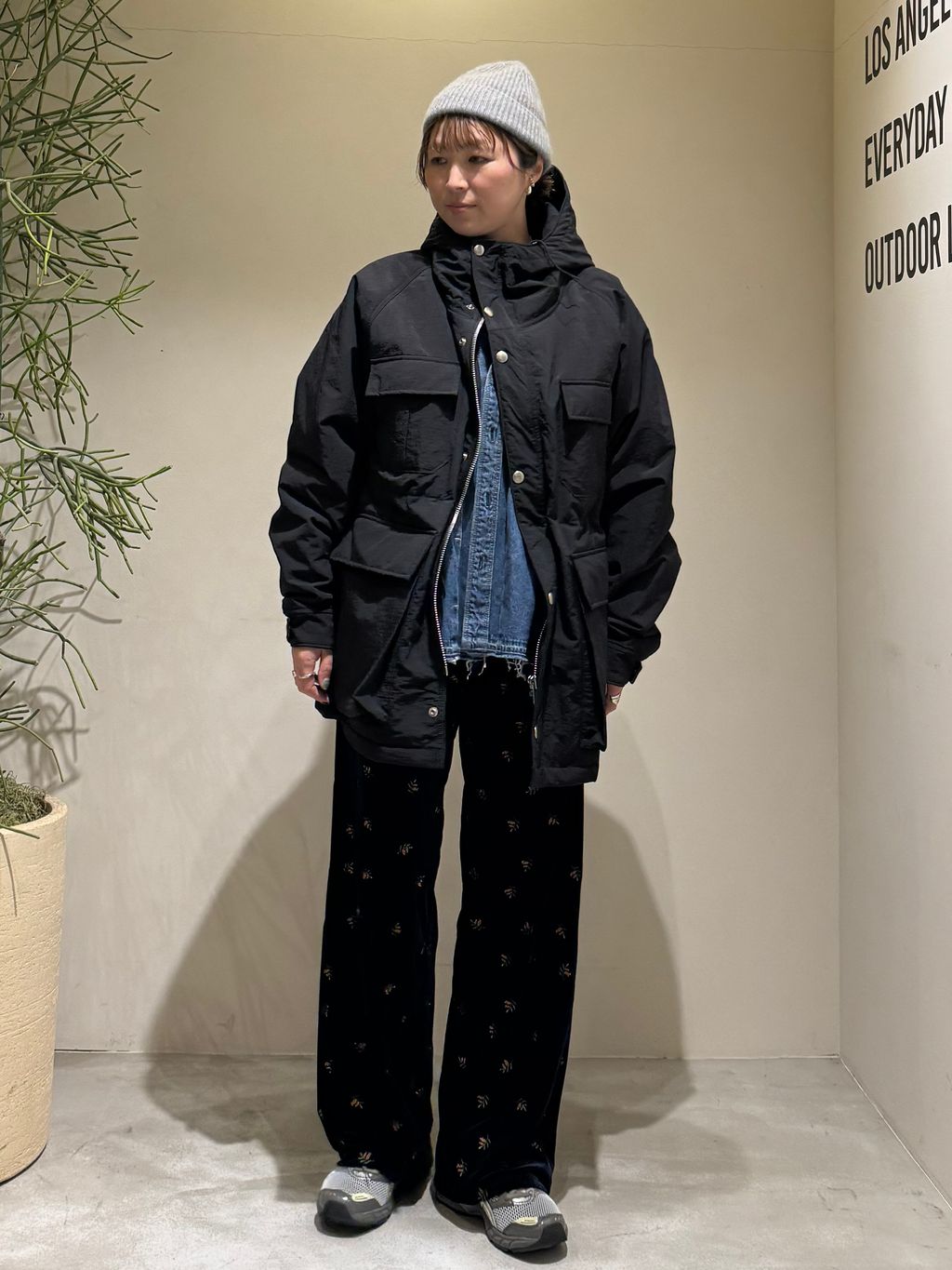 OUTDOOR PRODUCTS Usual Things