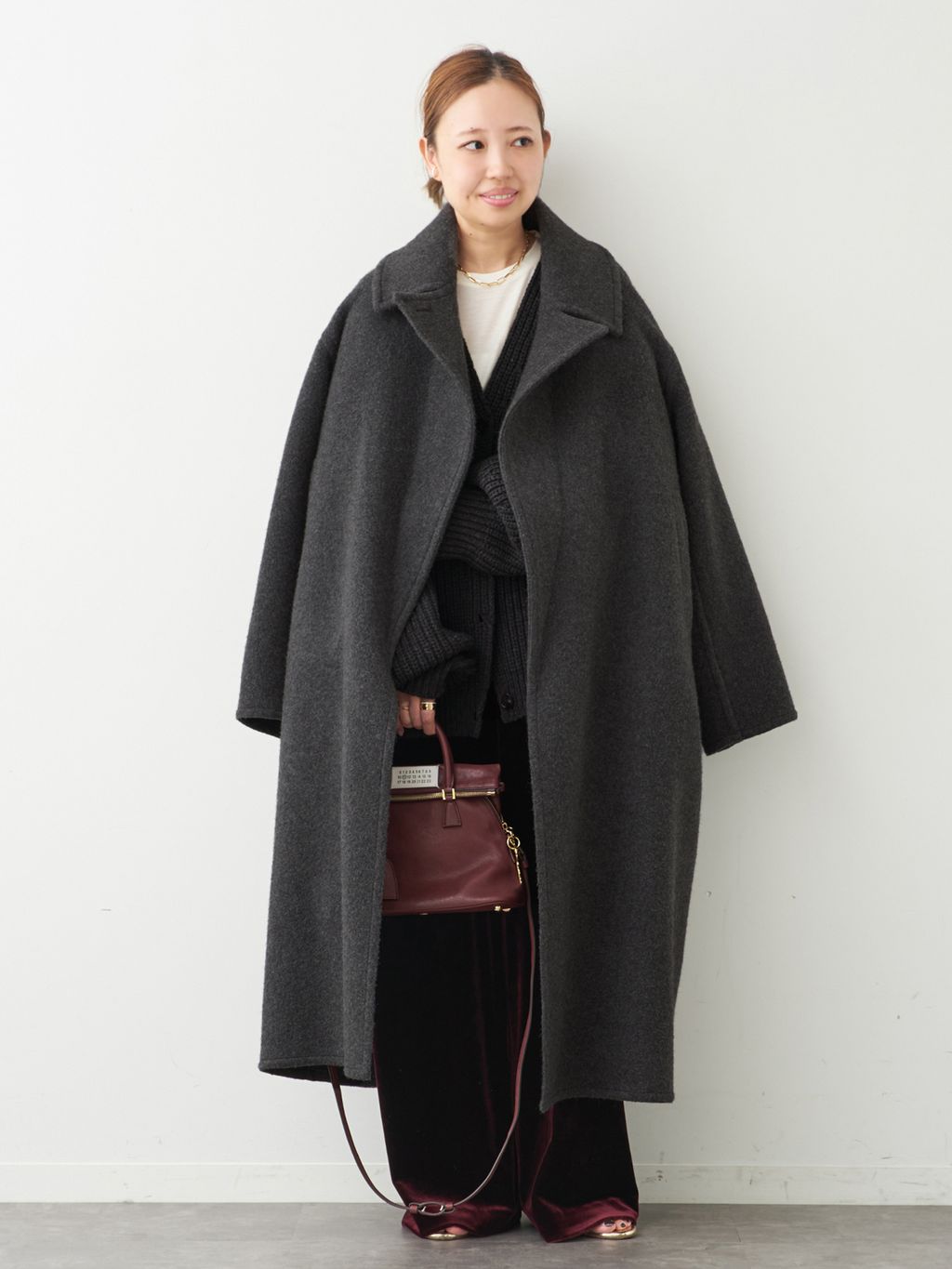 CASHEEP LONG コートのコーディネートスナップ（MIO）｜Deuxieme