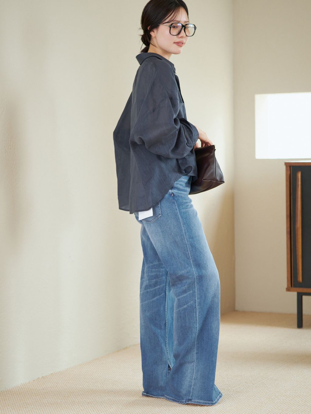 追加》RAMIE LYOCELL CROPPED シャツのコーディネートスナップ（risa