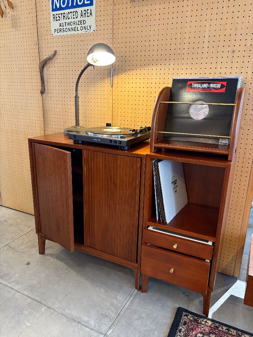 大型商品》BROOKS SMALL_LP CABINET ブルックス LPキャビネットの
