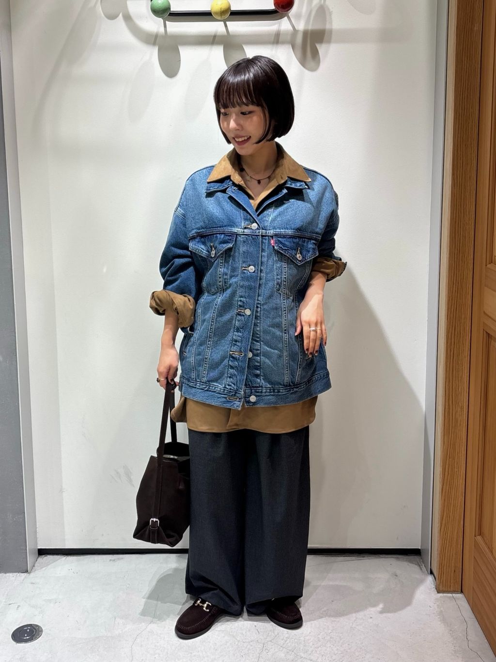 JOURNAL STANDARD relume リーバイスXL デニムジャケット LEVI'S/リーバイス】XL WOMENS TRUCKERのコーディネートスナップ