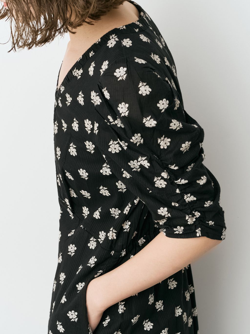 別注》ne Quittez pas / ヌキテパ Cotton Dobby Stripe Flower Print