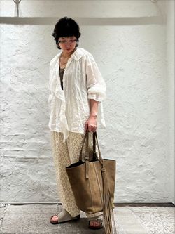 レオパローン ワイドシャツのコーディネートスナップ（M.S）｜journal