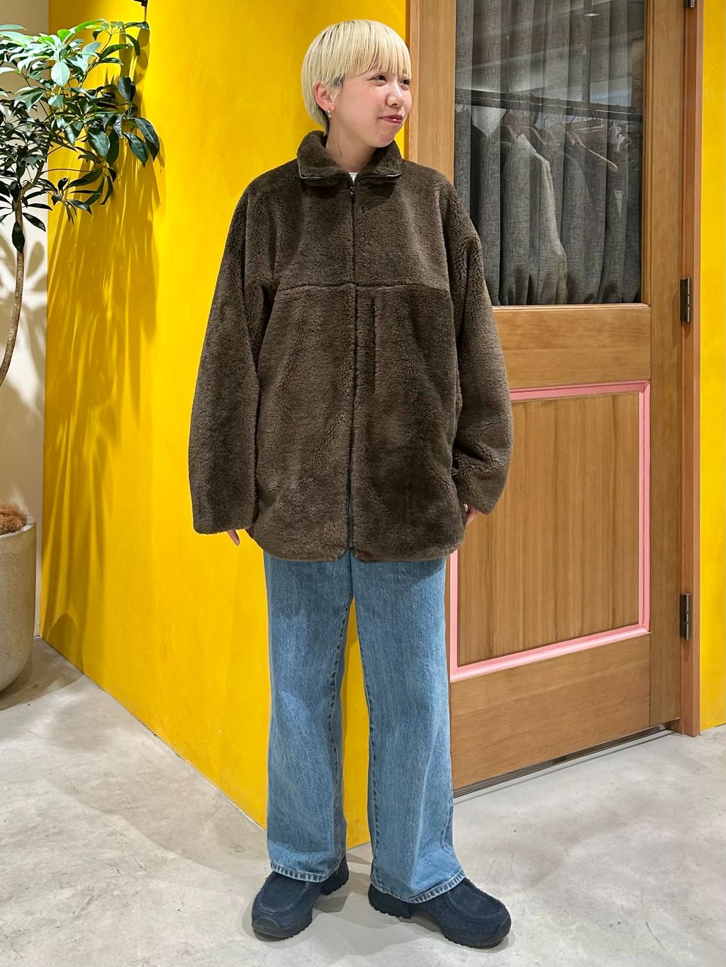 OUTDOOR PRODUCTS Usual Things