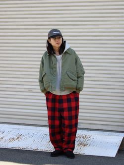 ANCELLM × WISM 別注 FADED BOMBER JACKET EXのコーディネートスナップ