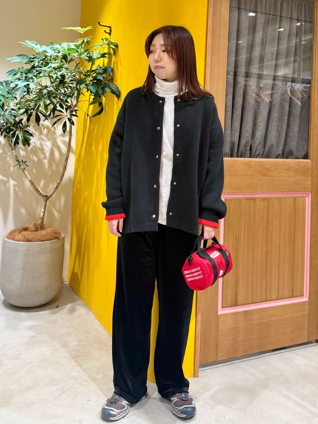 OUTDOOR PRODUCTS Usual Things