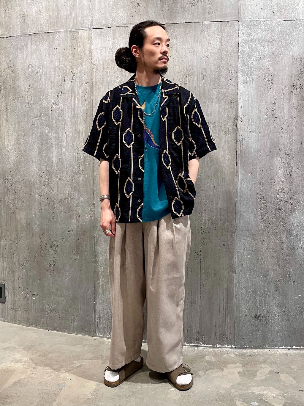 JOURNAL STANDARD MENS