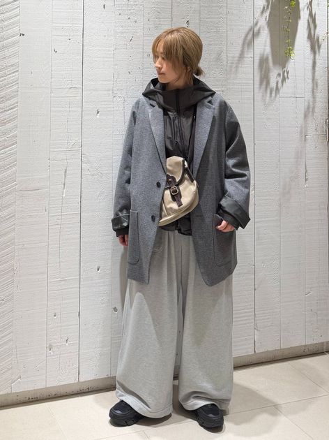 60リネン ギャザープルのコーディネートスナップ（AT）｜journal
