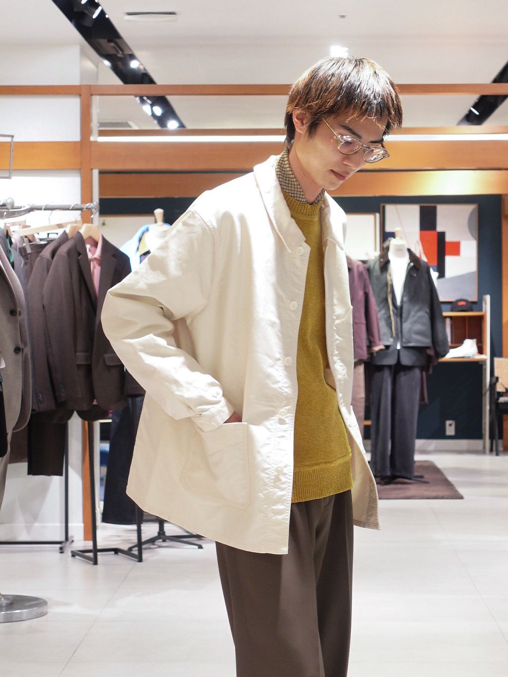 AURALEE (オーラリー) LIGHT WOOL MAX GABARDINE TWO-TUCK SLACKSの