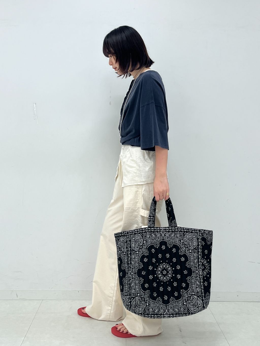 リネン天竺ボタンタンクトップのコーディネートスナップ（shiina