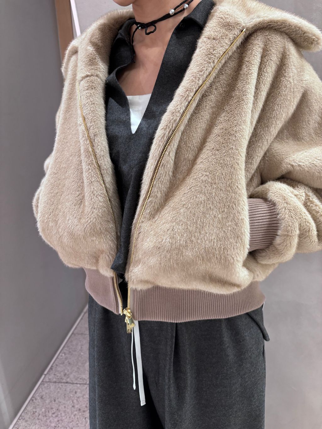 IENA LA BOUCLE ecoファーブルゾンのコーディネートスナップ（ota