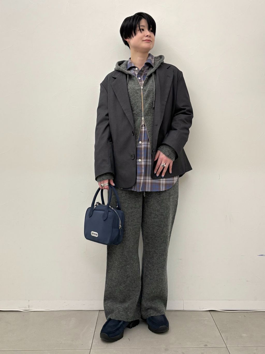 OUTDOOR PRODUCTS Usual Things