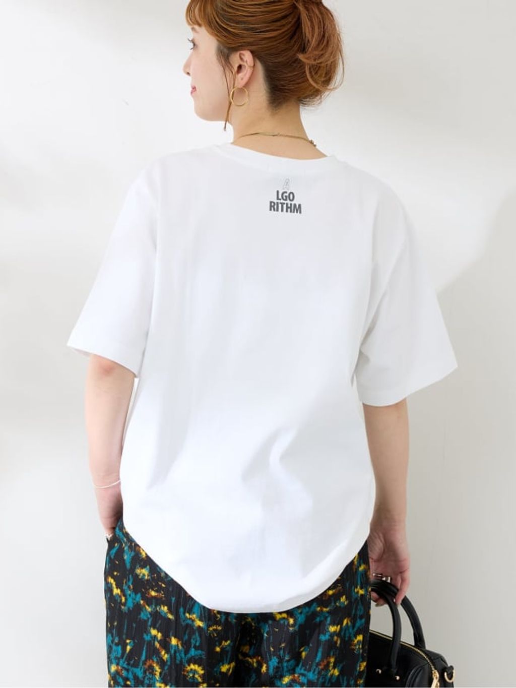 加奈様 シャツ F白 フェイドフロッキープリント Tシャツのコーディネートスナップ（Kanako