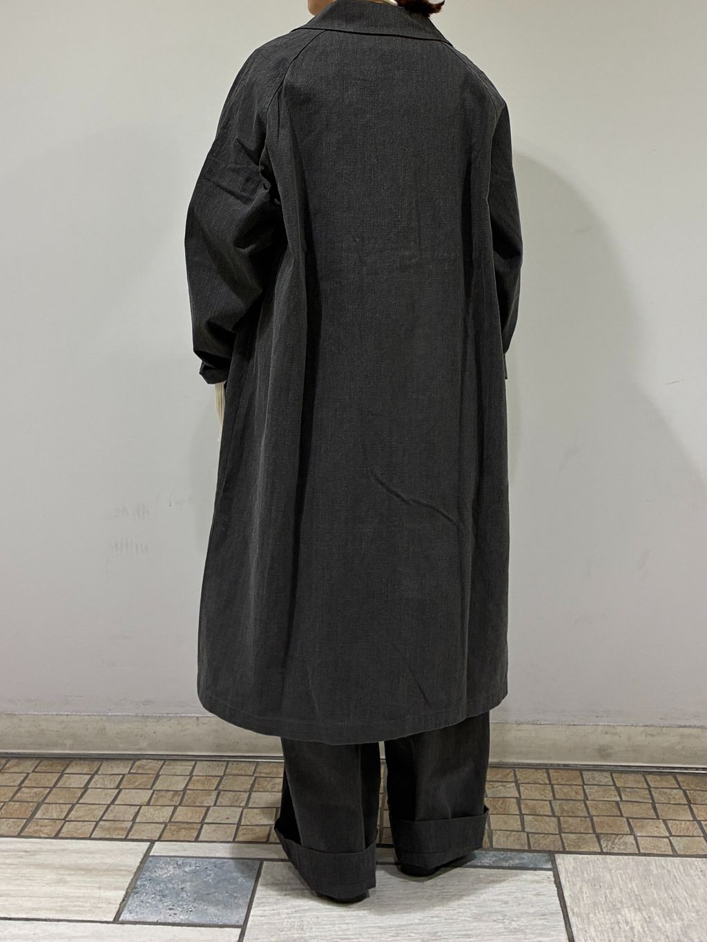 YARMO/ヤーモ THE UNIFORM 別注ファーマシーコートのコーディネート