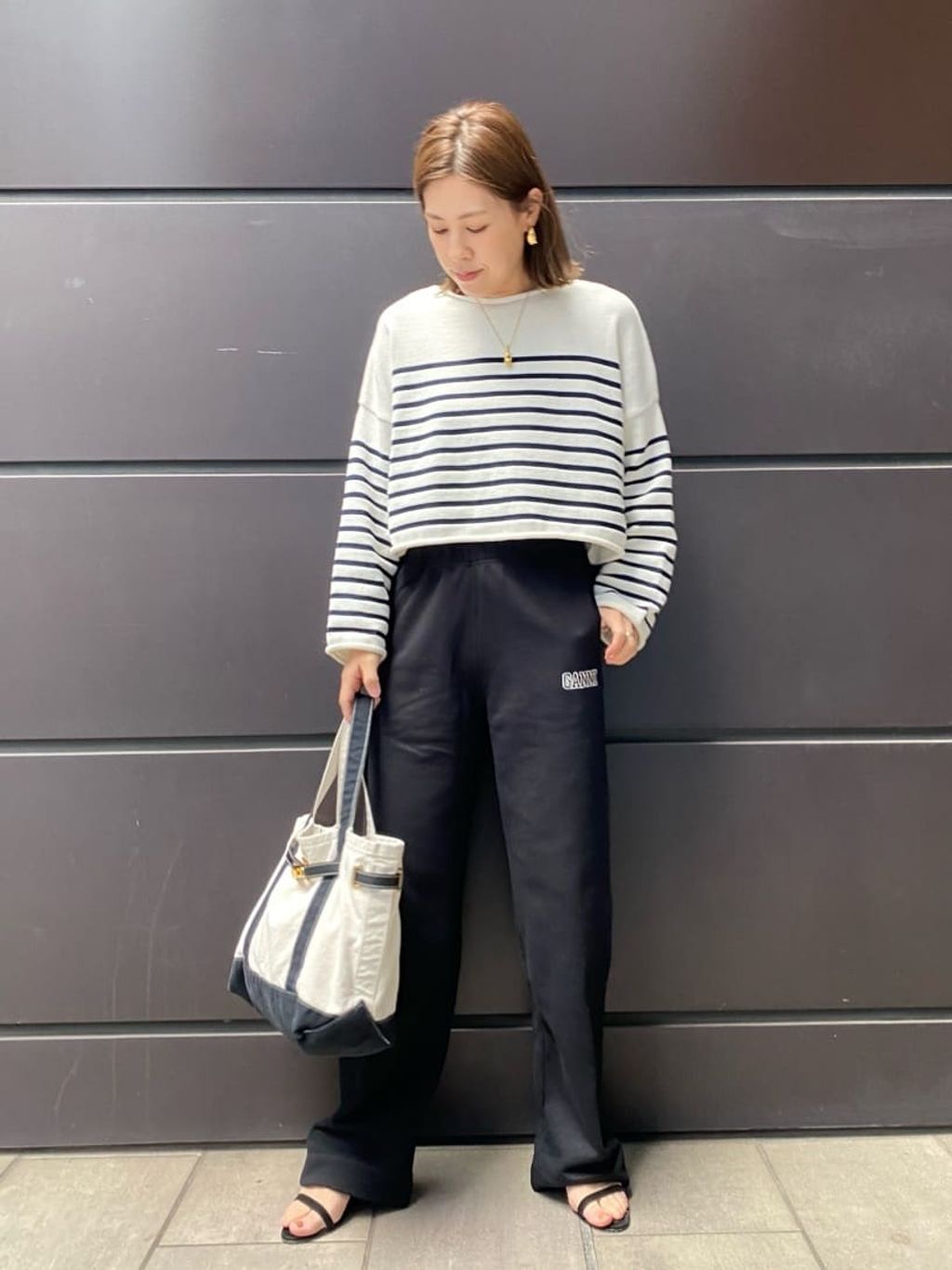 JOURNAL STANDARD L'ESSAGE