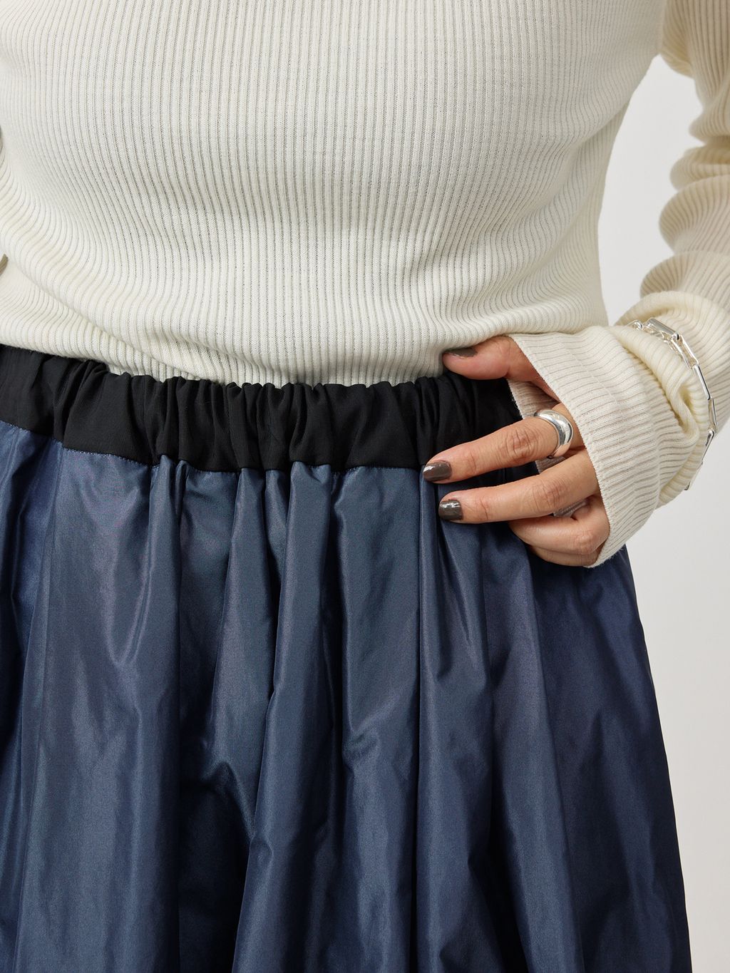一部店舗限定》silk cotton ギャザーフレアースカートのコーディネート