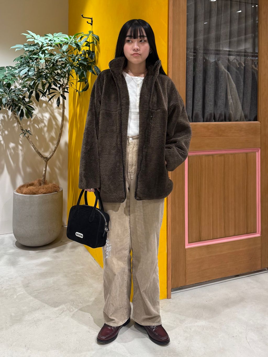 OUTDOOR PRODUCTS Usual Things