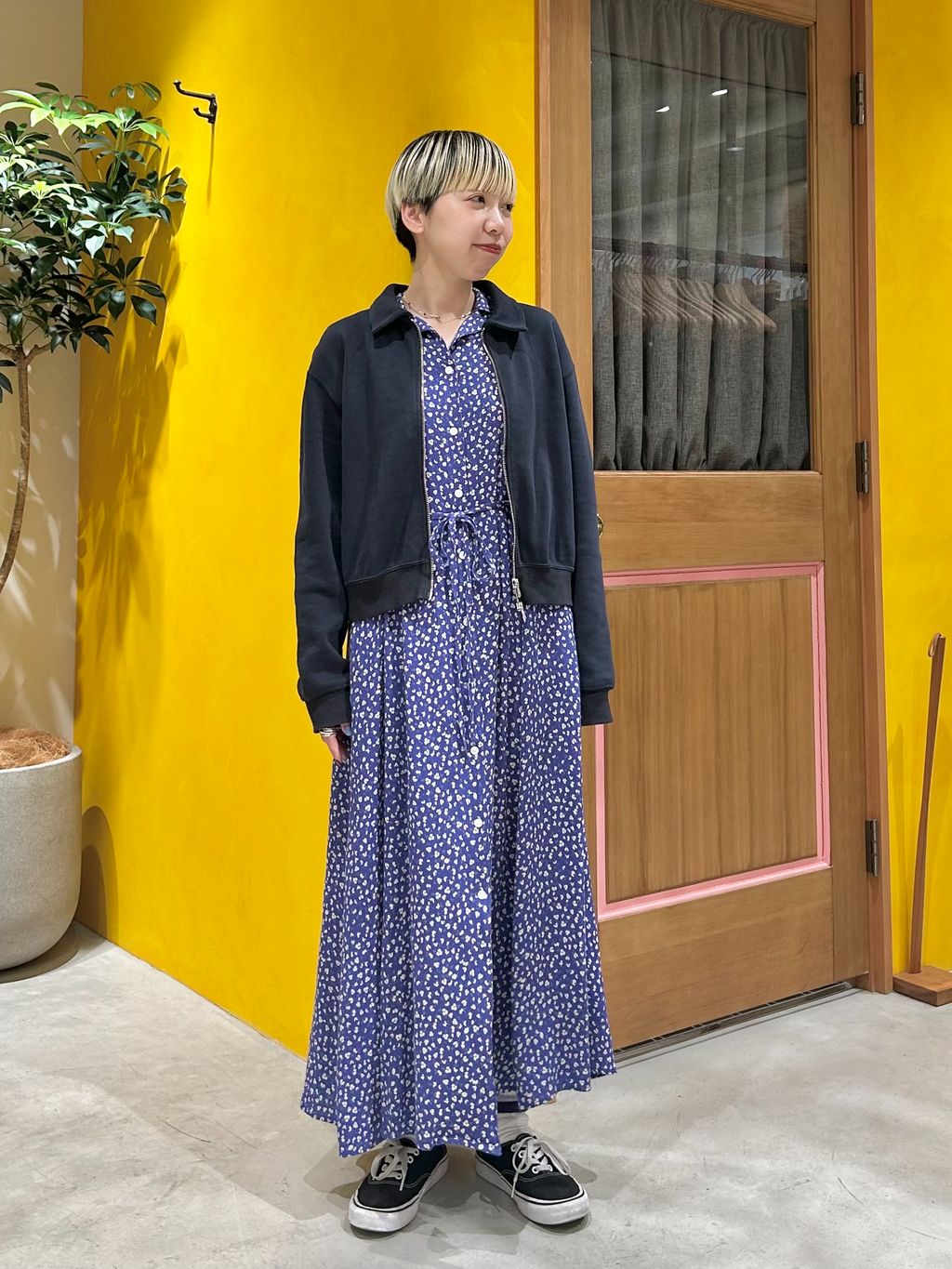 OUTDOOR PRODUCTS Usual Things