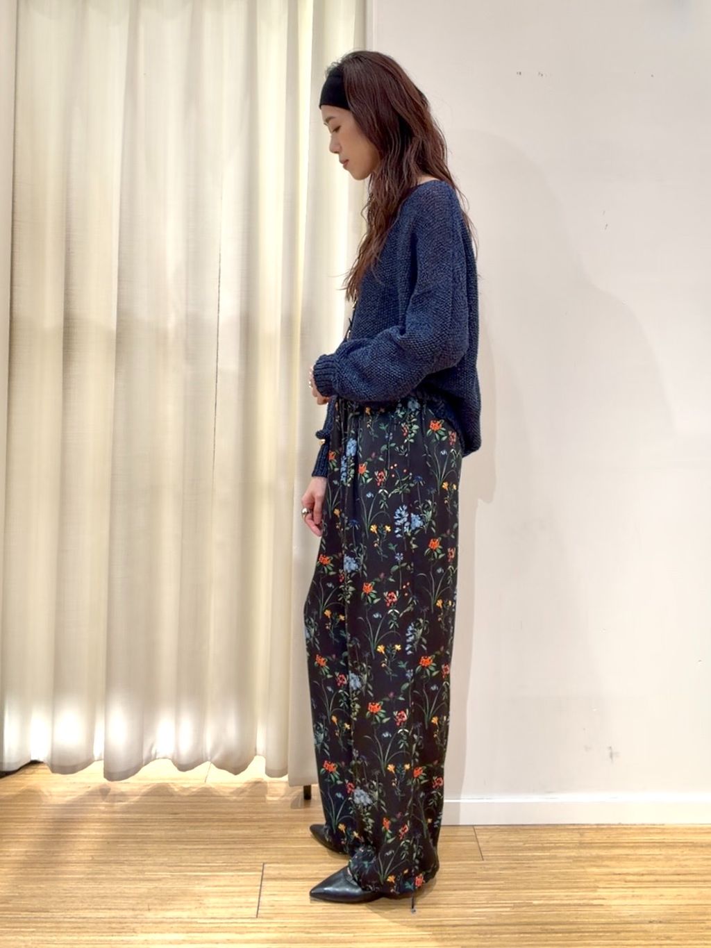 TICCA / ティッカ 別注フラワープリントパンツ*のコーディネート