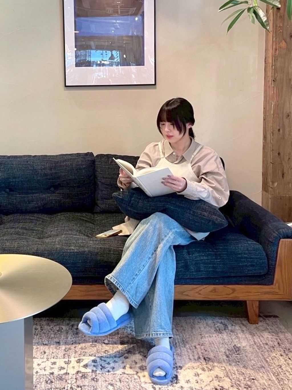 JOURNAL STANDARD FURNITURE