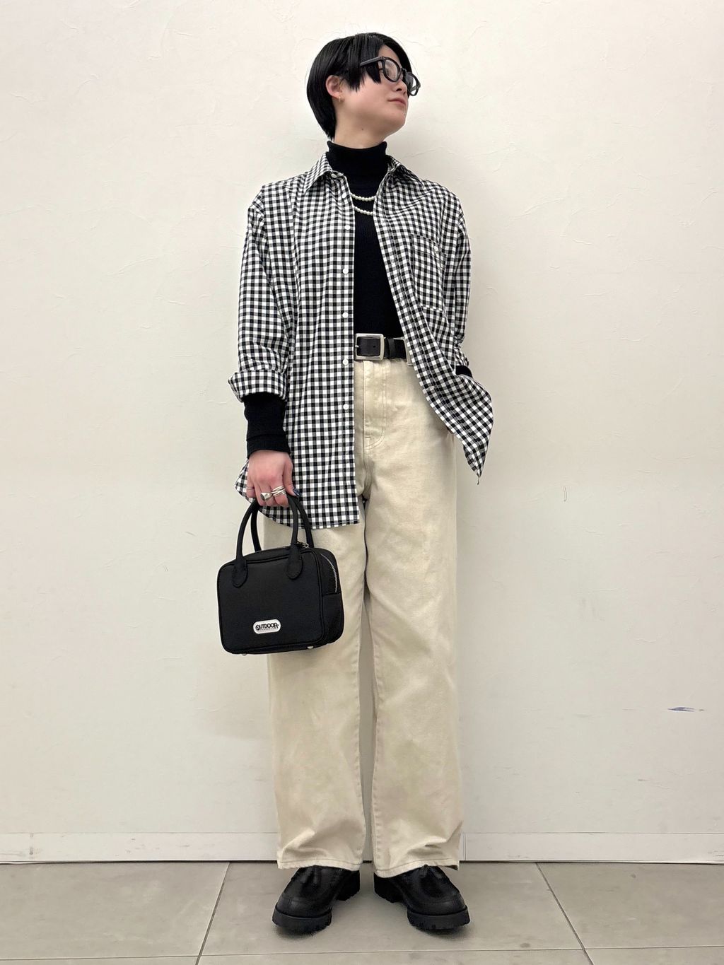 OUTDOOR PRODUCTS Usual Things