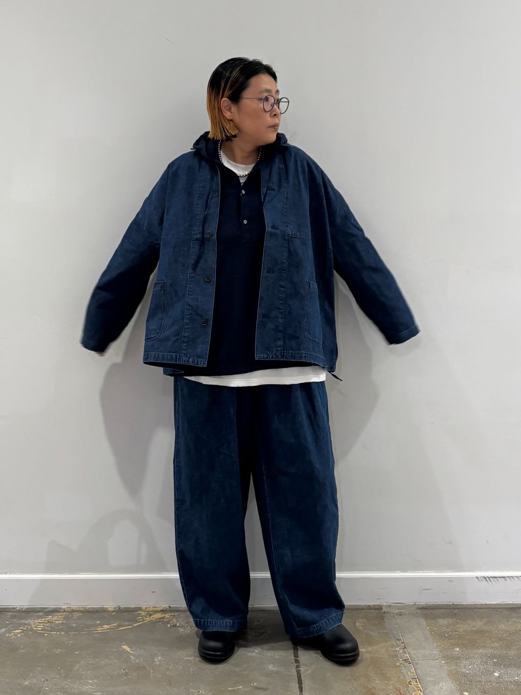 OX フードシャツのコーディネートスナップ（M.M）｜journal standard