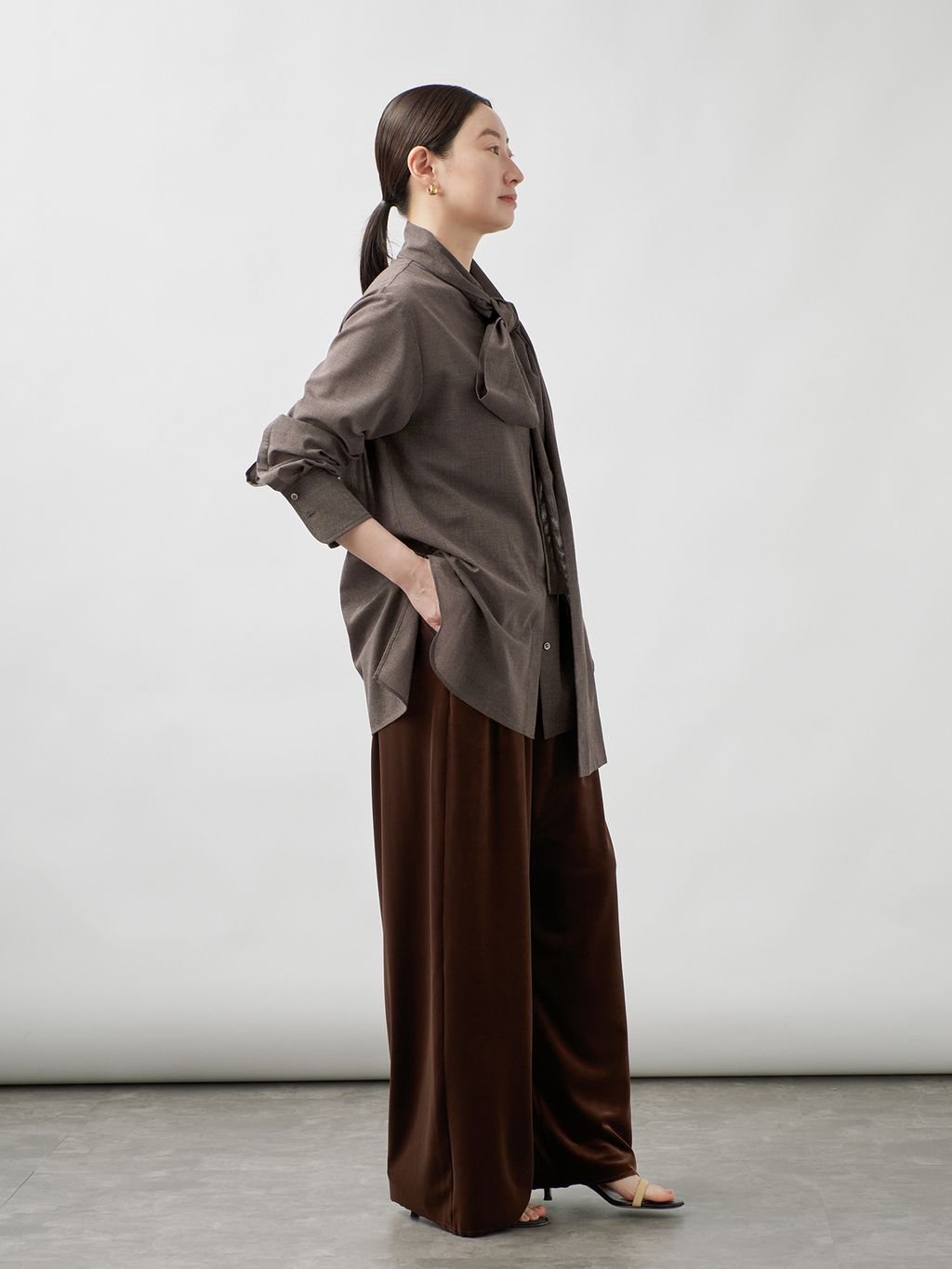 Vermeil par iena ショルダーギャザーボウタイブラウス 予約》Glen Check ボウブラウスのコーディネートスナップ（VERMEIL