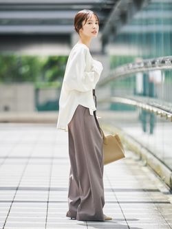 WEB限定追加》エステルダブルクロスカーデブラウスのコーディネート