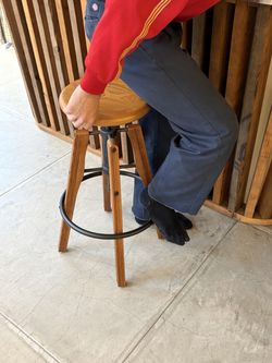 IRVIN HIGH STOOL 4th アーヴィンハイスツールのコーディネート