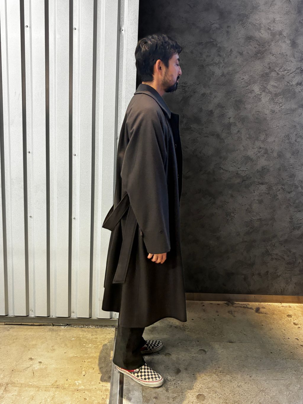 LE / エルイー】SUPER110sバルカラーコートのコーディネートスナップ