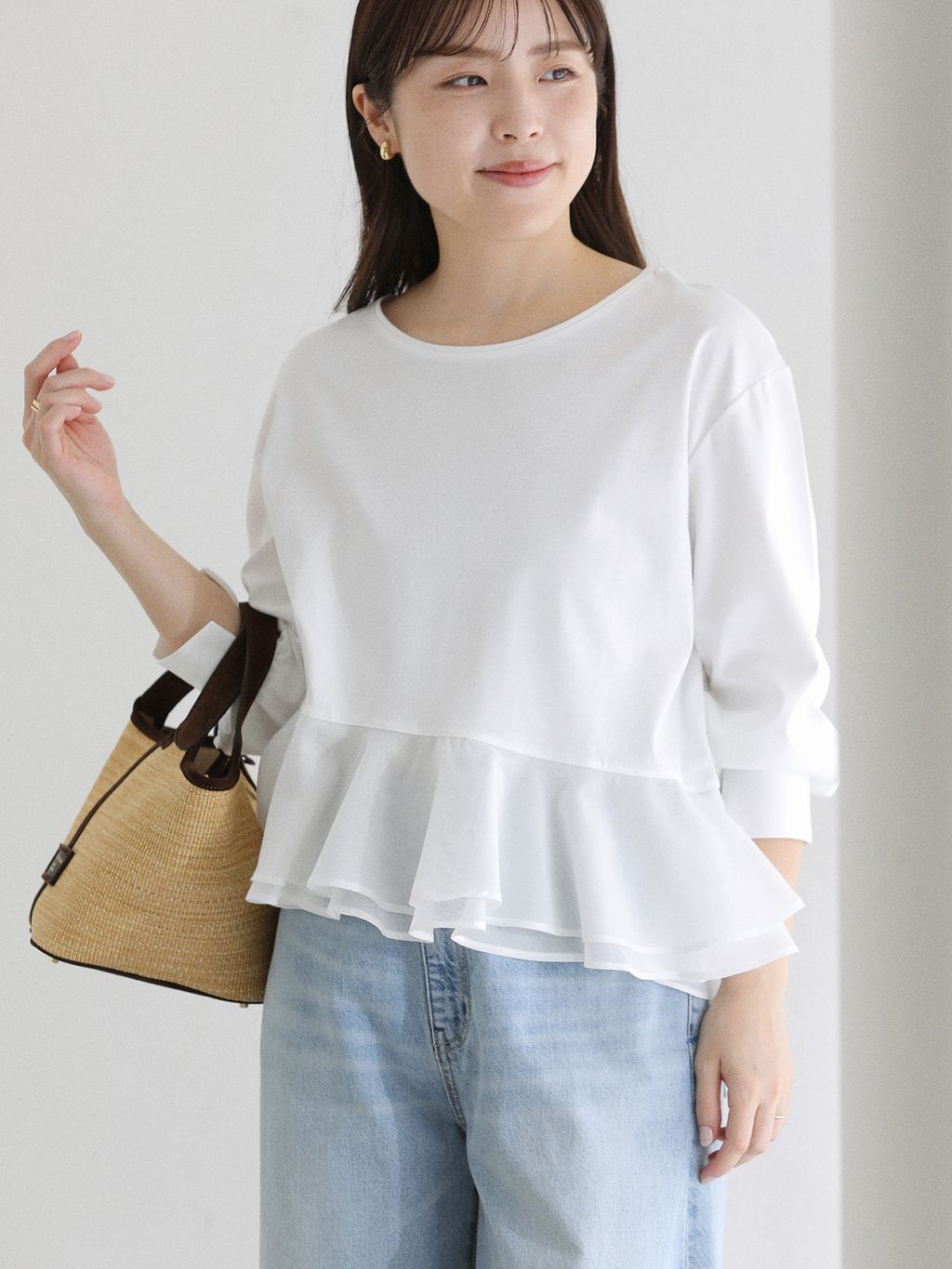LaTotalite ペプラムカットソー 洗える】アシメペプラムカットソーのコーディネートスナップ（mizuki